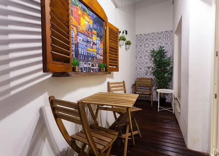 Cozy Apartment In The Center Of Porto